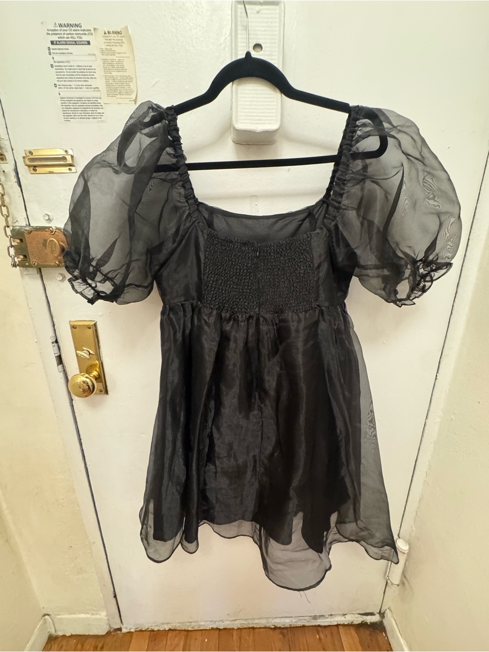 En Saison Black Organza Puff-Sleeve Babydoll Tunic - Picture 3 of 6